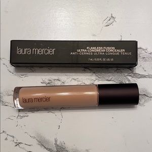 Laura Mercier flawless fusion concealer 1C